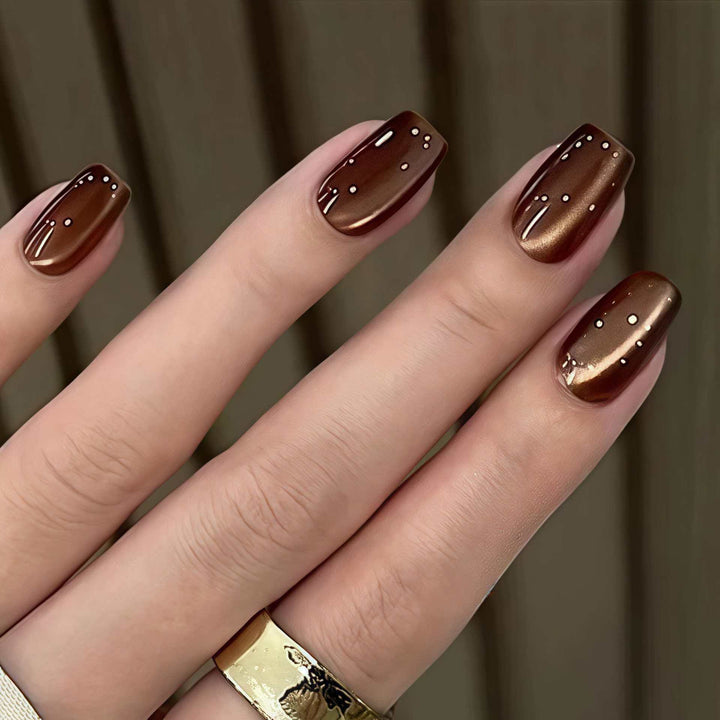 Elegant Press-On Nail Art with Metallic Finish Kalsten
