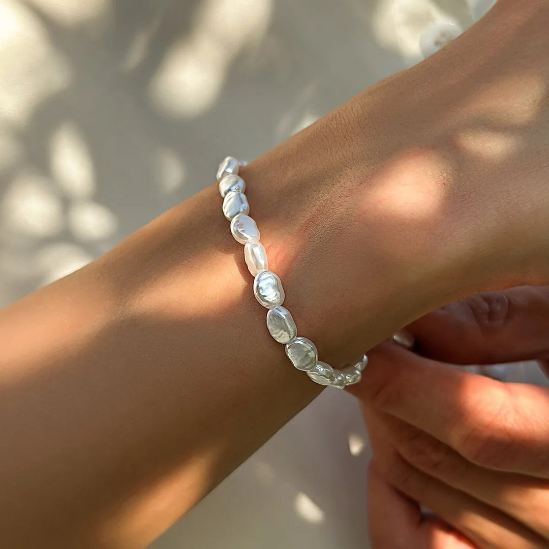 Delicate Pearl Necklace Kalsten