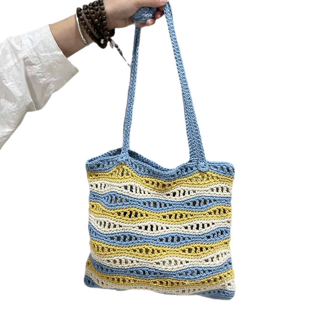 Hand-knotted beach bag with wave pattern Kalsten