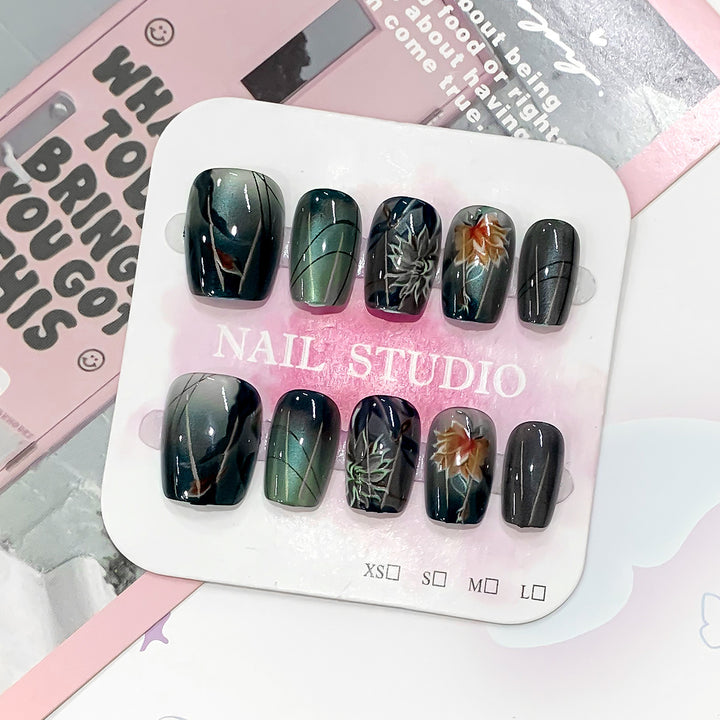 Creative and artistic nail art Kalsten