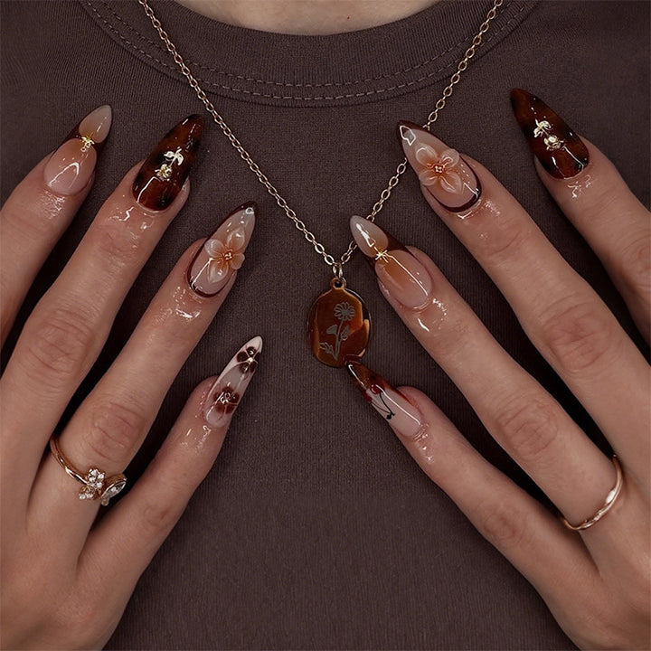 Nail set with floral and glamorous decorations Kalsten