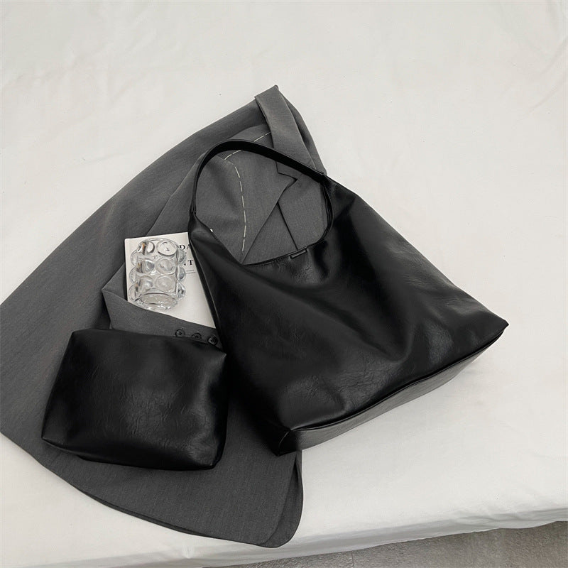 Minimalist Leather Tote Kalsten