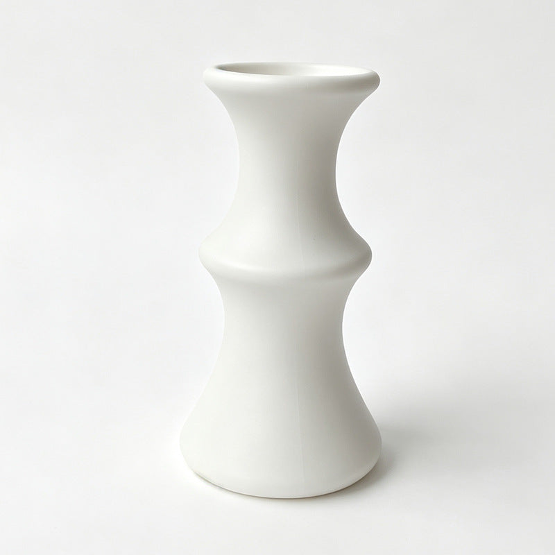 Sculptural Minimalist Vase Kalsten