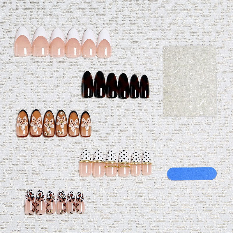 Elegant and Artistic Press-On Nail Design Kit Kalsten