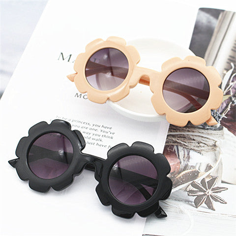 Women's fashionable sunglasses in floral design Kalsten