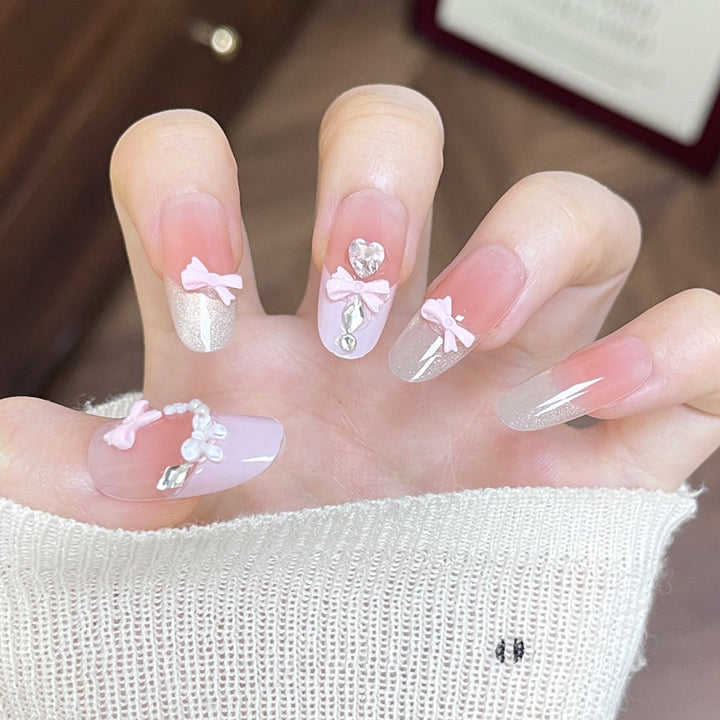 Stylish Press-On Nail Set with Elegant Floral Accents Kalsten