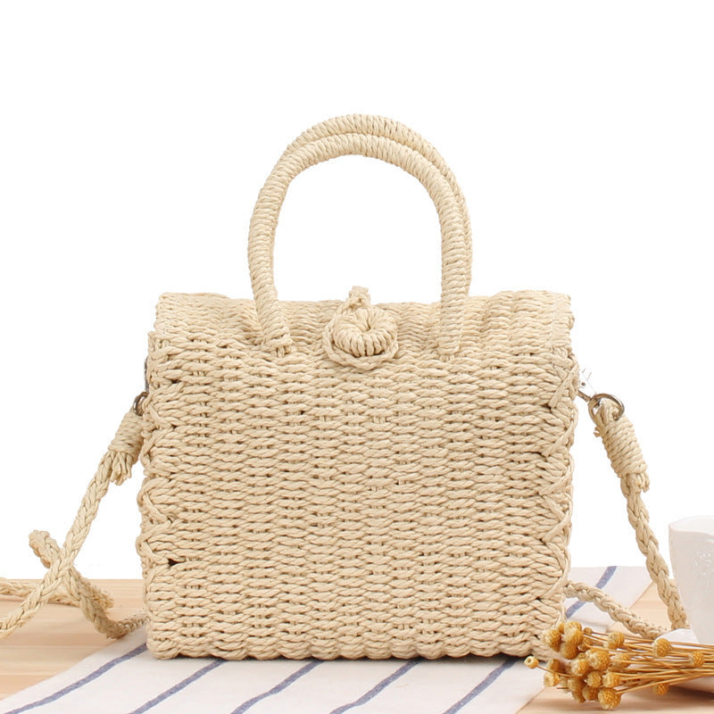 Handbag made of woven natural material with practical shoulder strap Kalsten