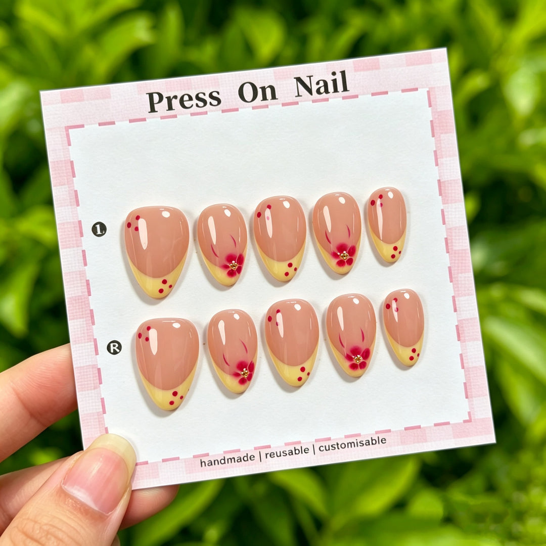 Artistic Floral Press-On Nails  1791773432
