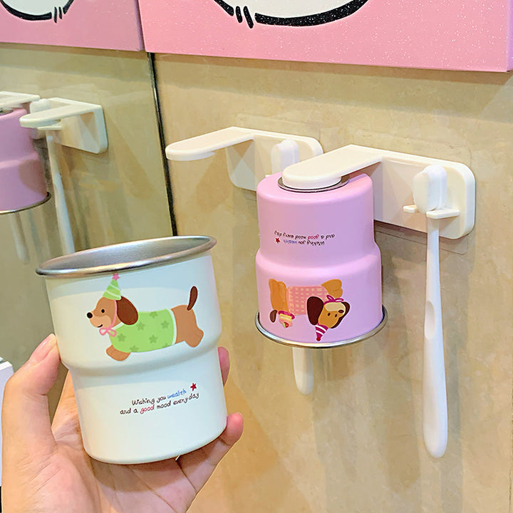 Wall-mounted toothbrush holder with playful animal design Kalsten