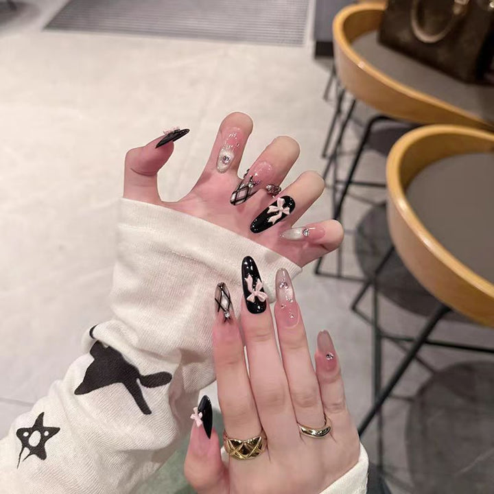 Decorative Rhinestone-Embellished Press-On Nail Set Kalsten