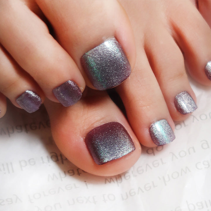 Shiny toenail art Kalsten