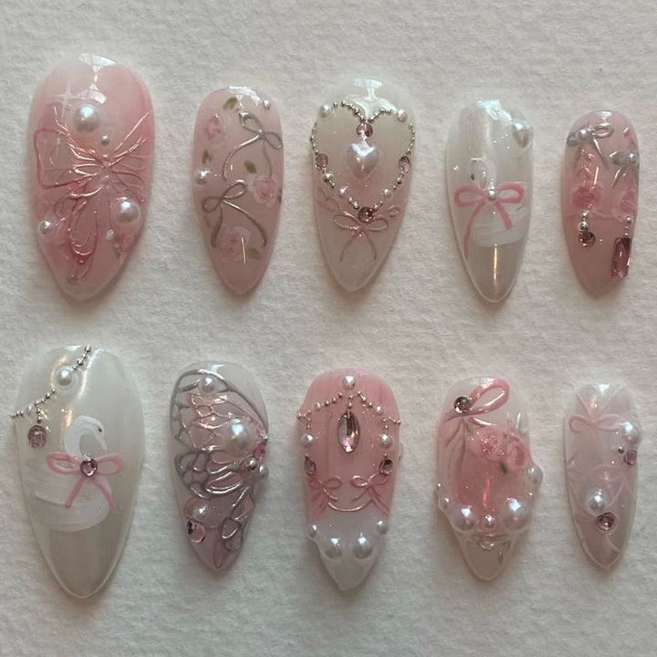 Elegant Floral Themed Press-On Nails Kalsten