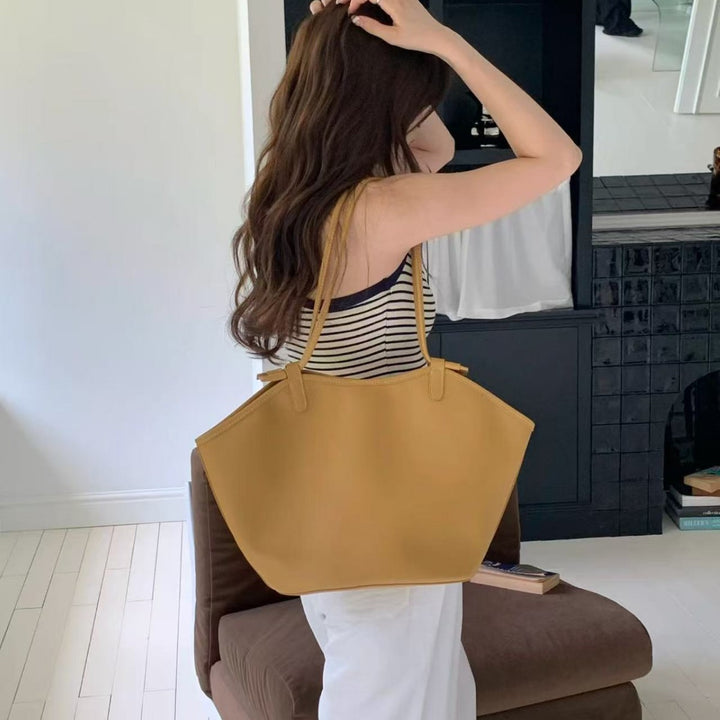 Spacious Leather Tote Bag