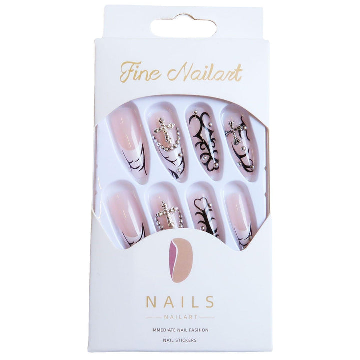 Artistic Press-On Nail Art Set with Intricate Engravings