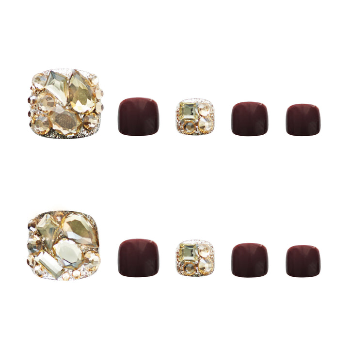 Glamorous Decorative Press-On Toenails