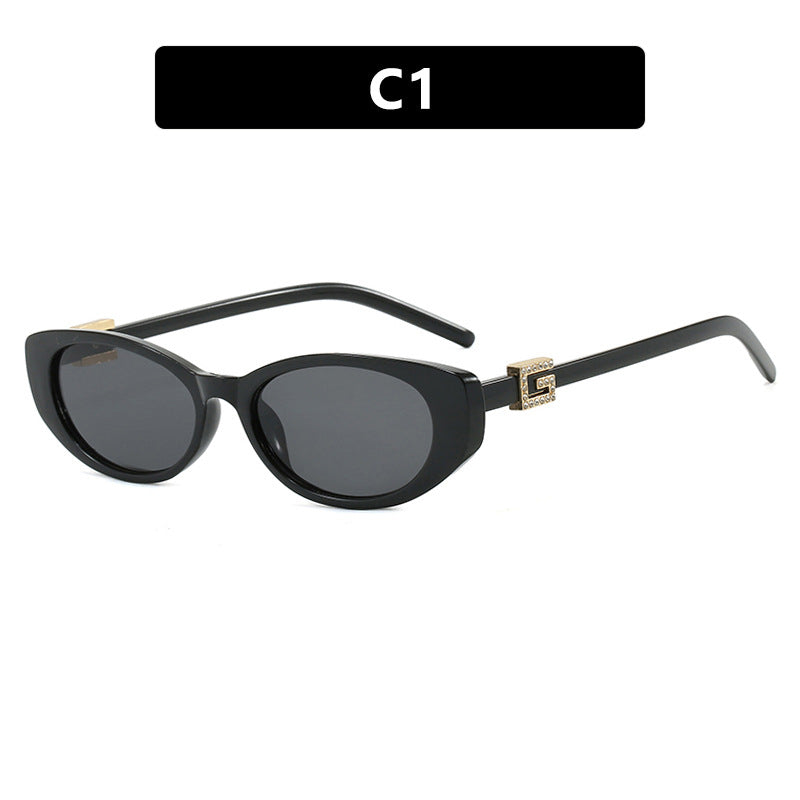 Women's cat-eye sunglasses with elegant metal frame and protective UV filter Kalsten