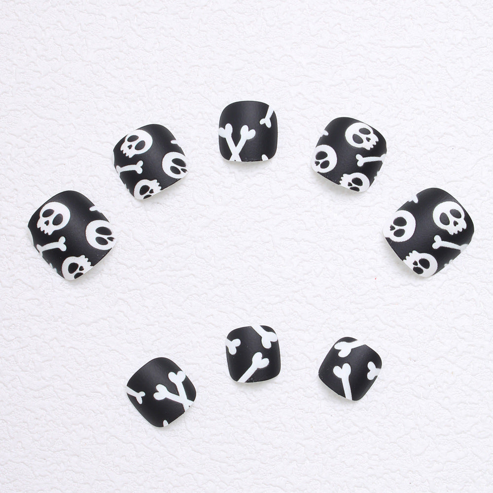 Nail art set with creative skull and bone designs Kalsten