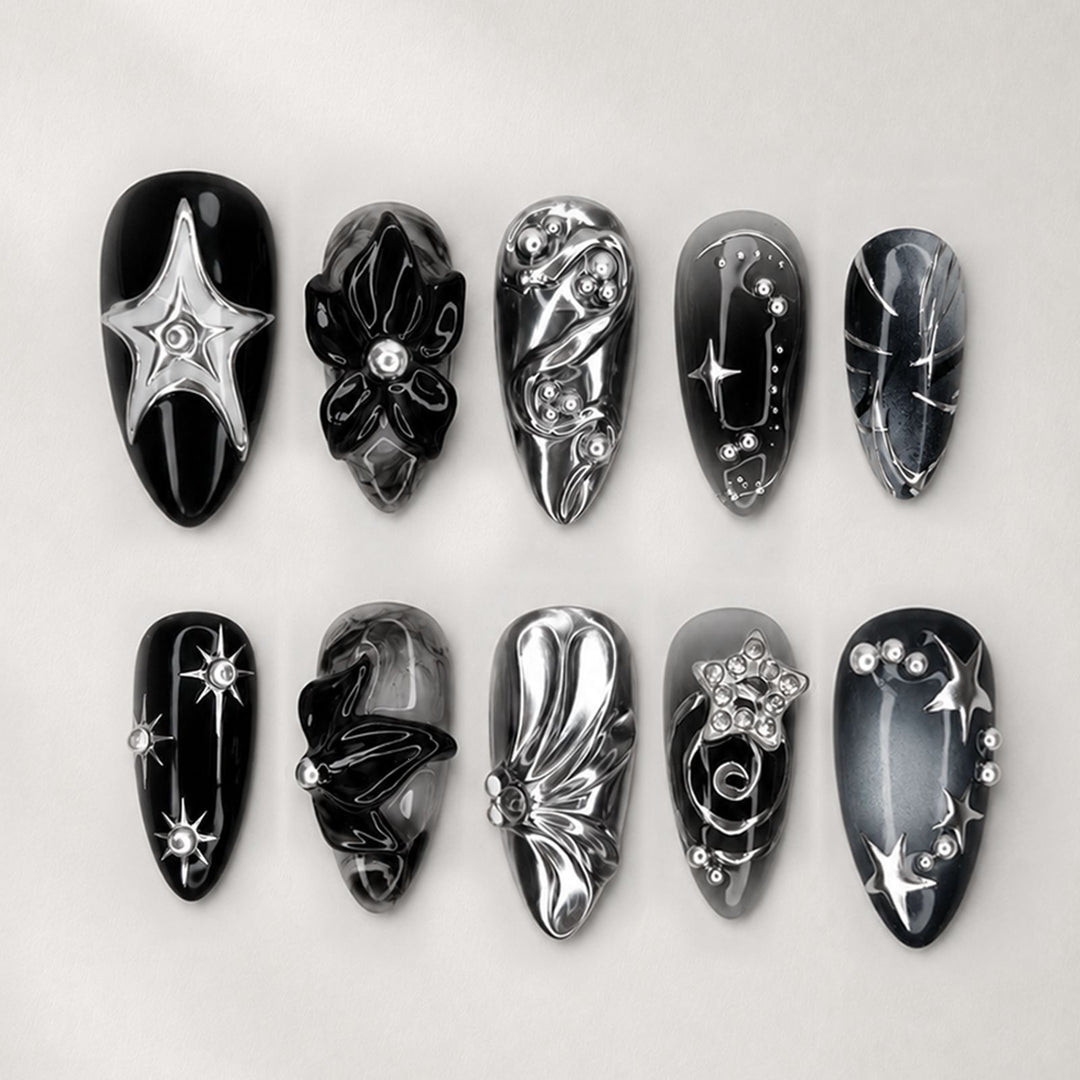 Artificial nail set with glamorous designs and unique 3D elements Kalsten