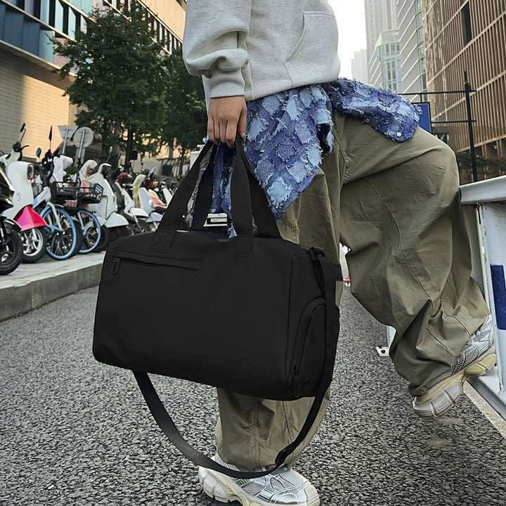 Flexible Sport and Travel Suitcase Kalsten