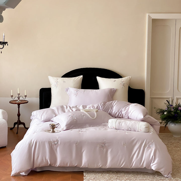 Luxurious satin bedding set with fine embroidery