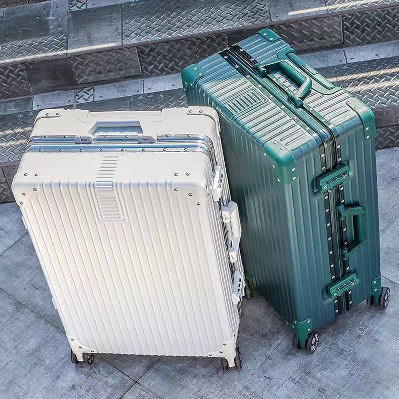 Unisex Impact-Resistant Multi-Directional Spinner Suitcase Kalsten