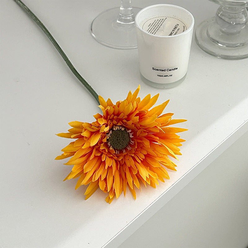 Artificial daisy decoration