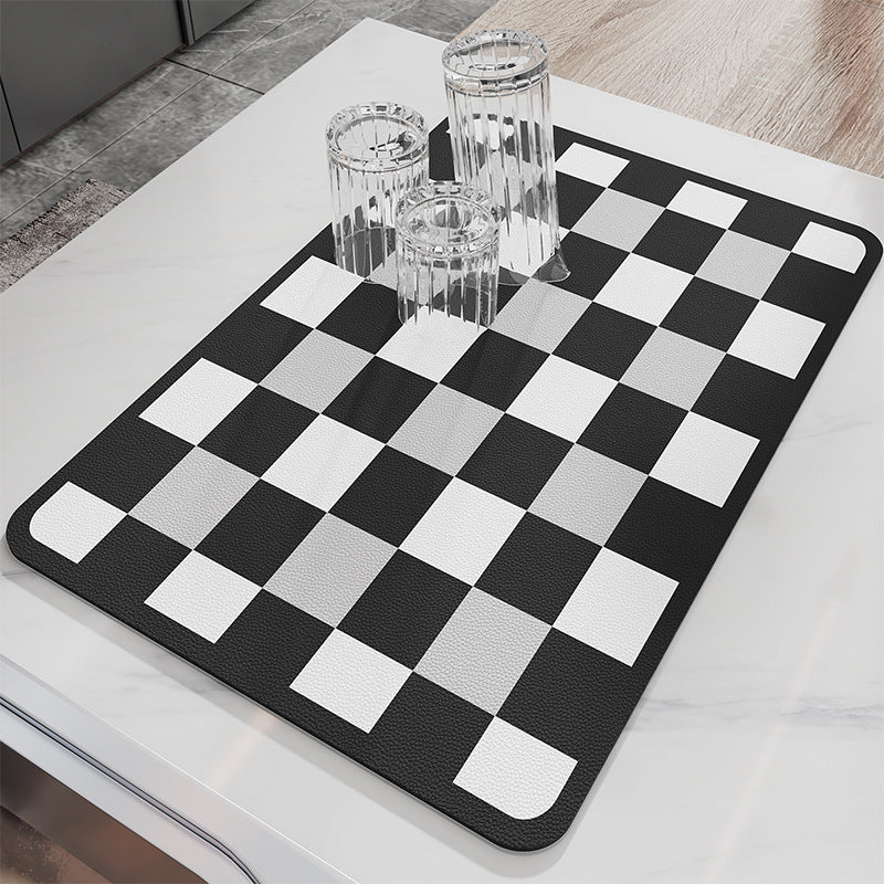 Stylish Checkerboard Table Mat