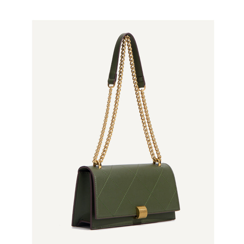 Elegant Chain-Detail Crossbody Clutch Bag