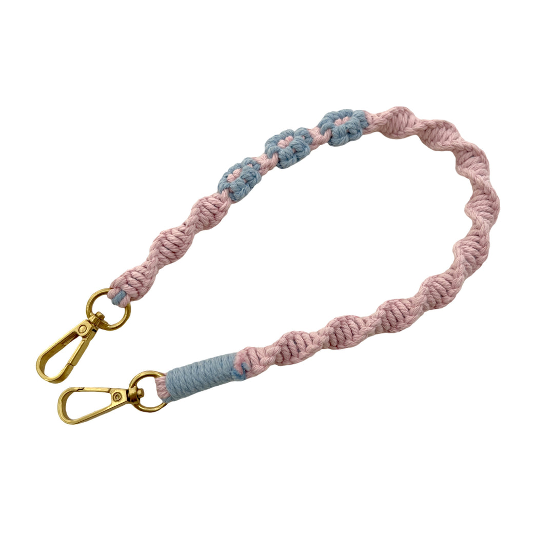Macrame Dog Leash with Floral Accents Kalsten