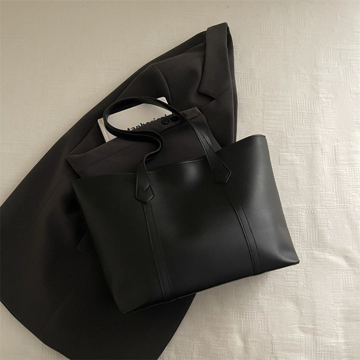 Sleek Minimalist Leather Tote Bag