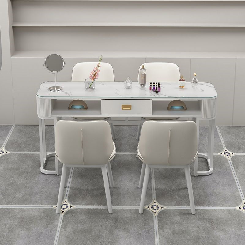 Table Kalsten
