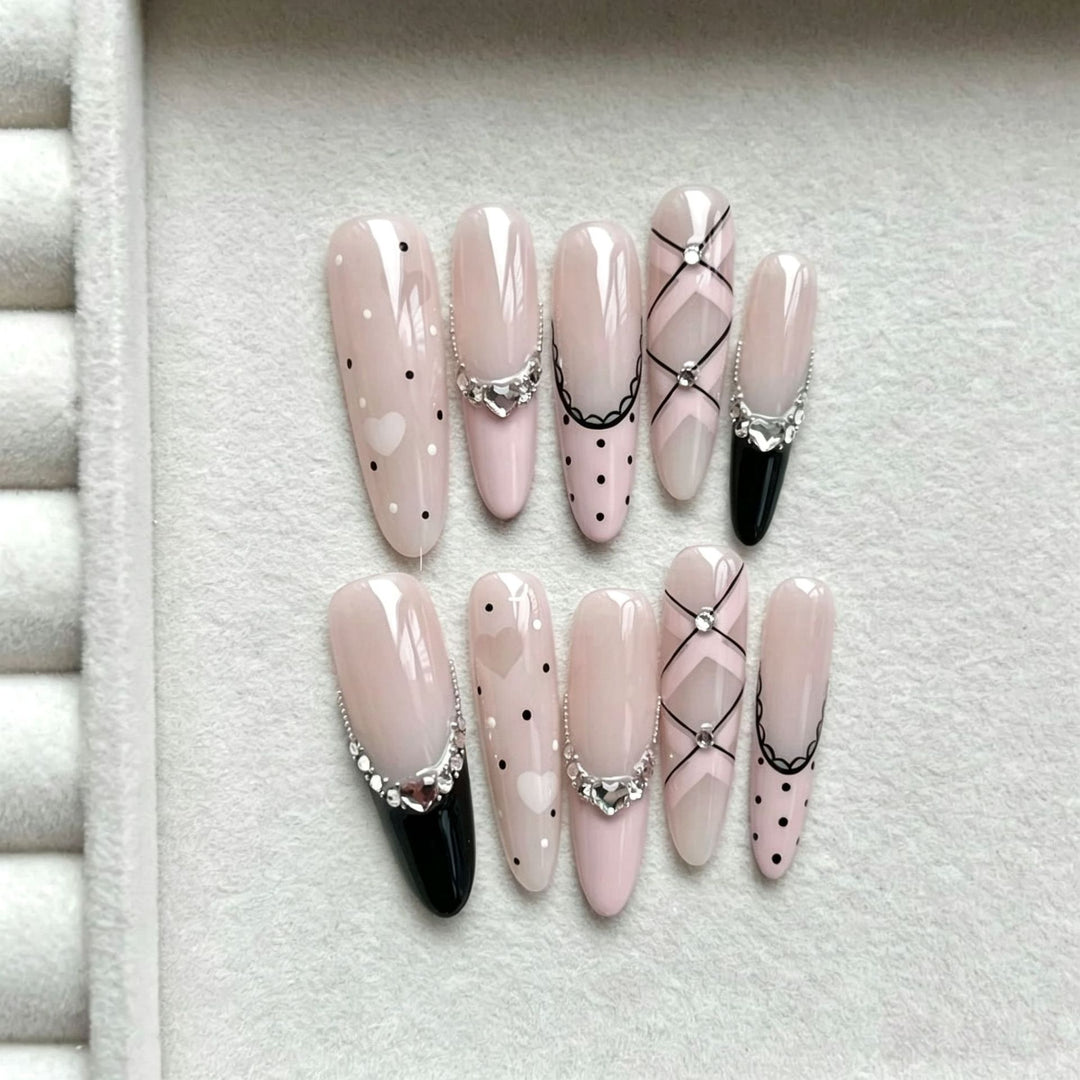 Artistic Designer Nail Art Extensions