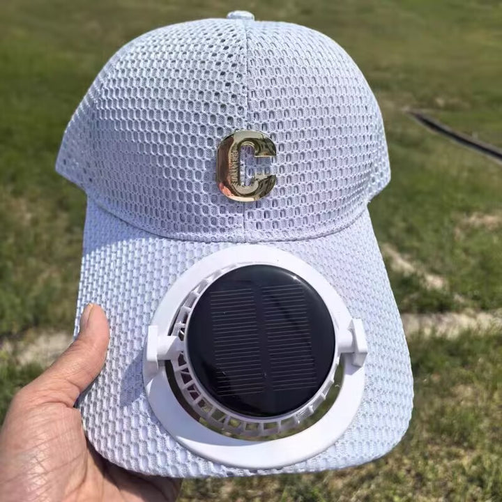 Breathable baseball cap with rechargeable fan in the visor and mesh insert Kalsten