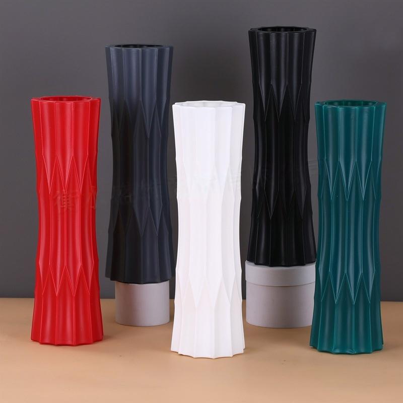 Decorative Modern Twist Kalsten