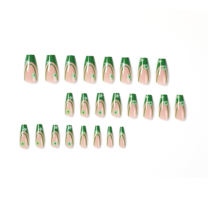 Artful nail art with floral accents and elegant design Kalsten