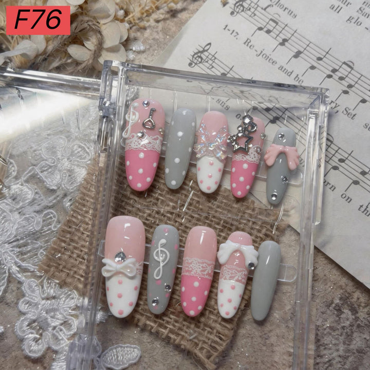 Thematic Artistic Press-On Nail Set