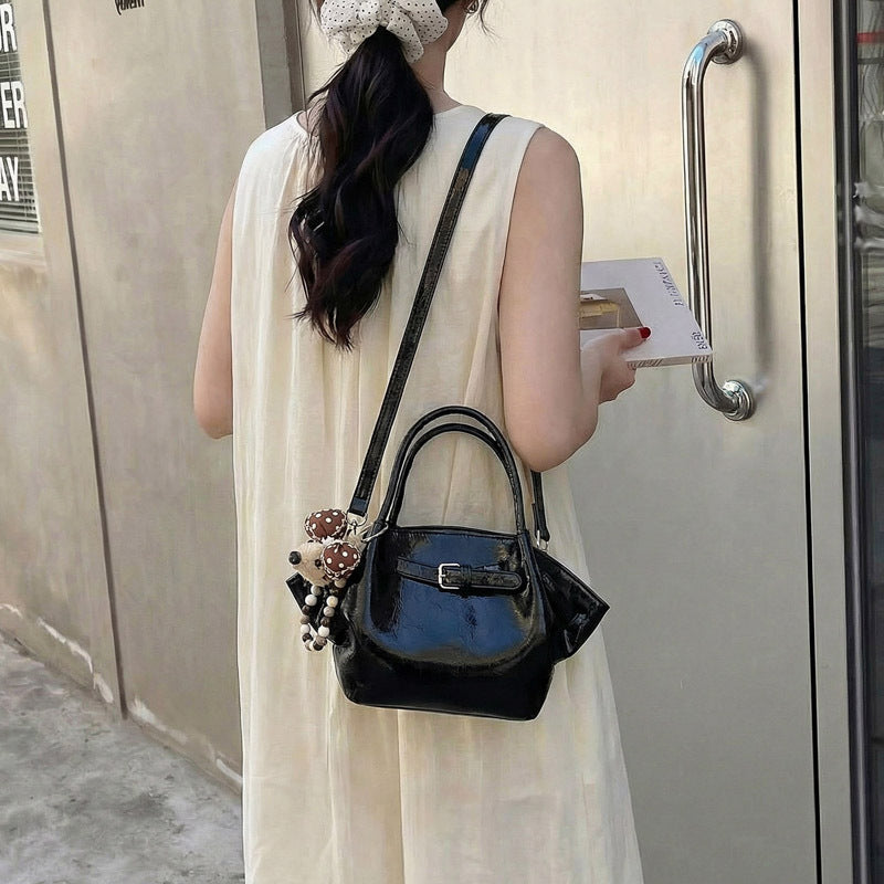 Chic Bow Accent Handbag Kalsten