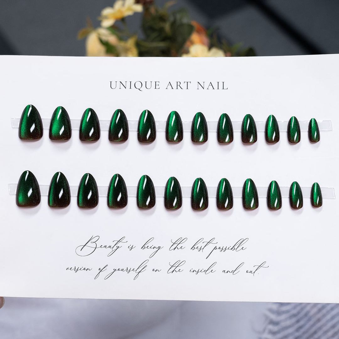 Glossy Press-On Nail Art Set