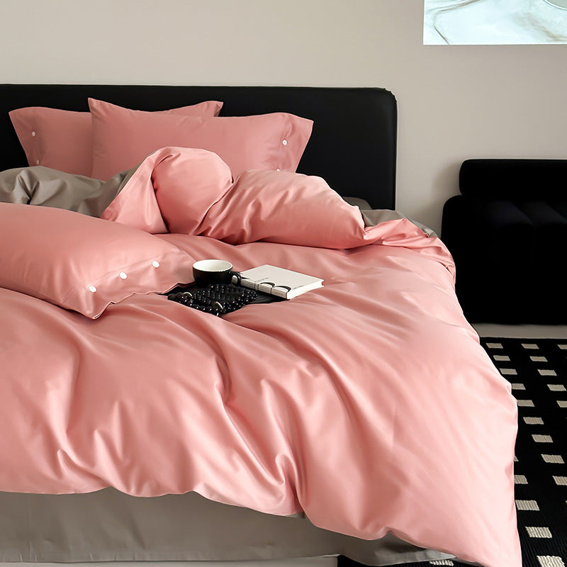 Reversible bedding set made of fine cotton satin with button placket and contrasting back