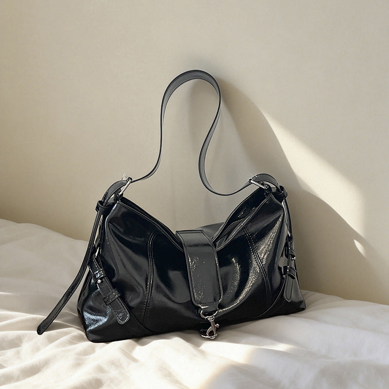 Chic Vegan Leather Shoulder Bag