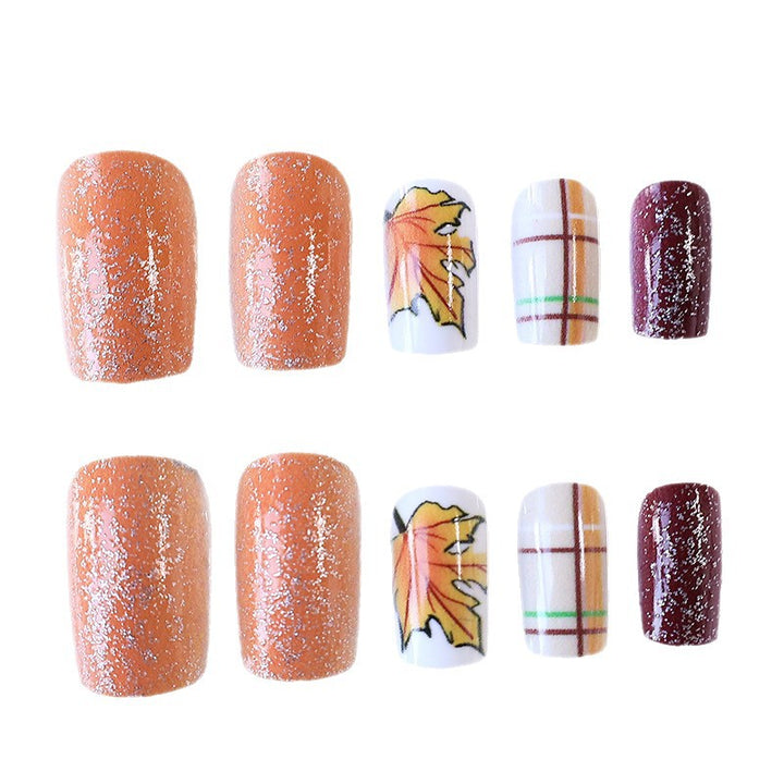 Autumn-Themed Decorative Nail Art Kalsten