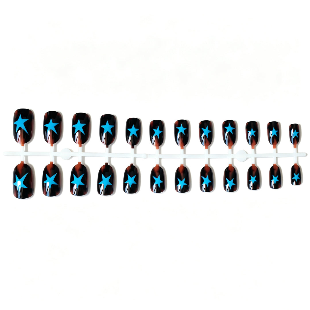 Artistic Star-Patterned Nail Art Set