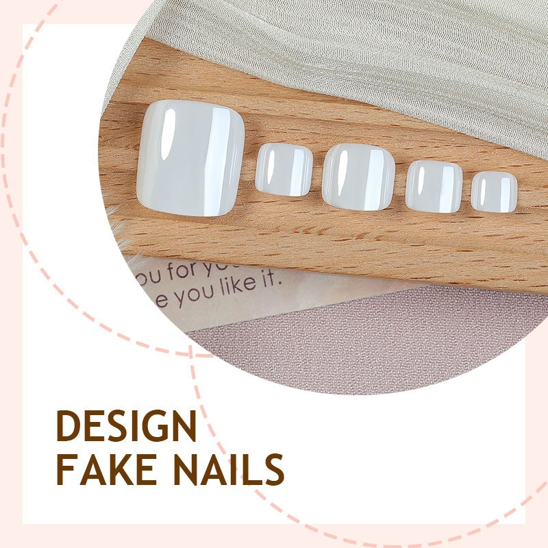 Artificial Nail Set with Elegant French Tips Kalsten
