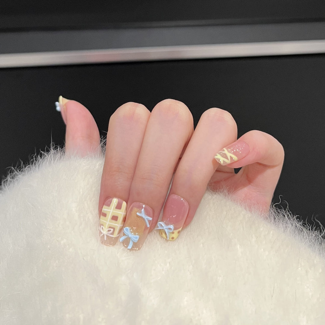 Decorative Press-On Nail Art Set with Charming Bow and Pattern Designs Kalsten