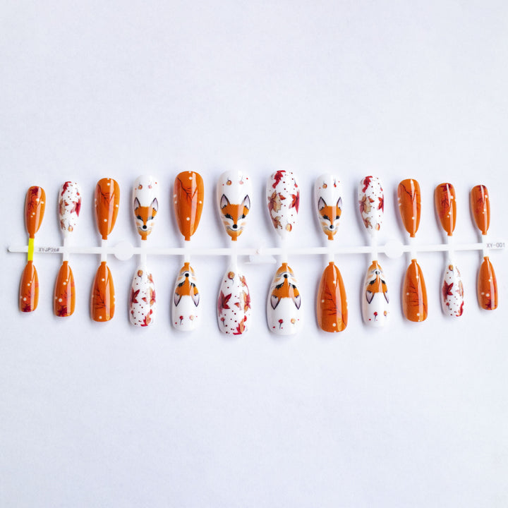 Fox-Themed Artistic Nail Art