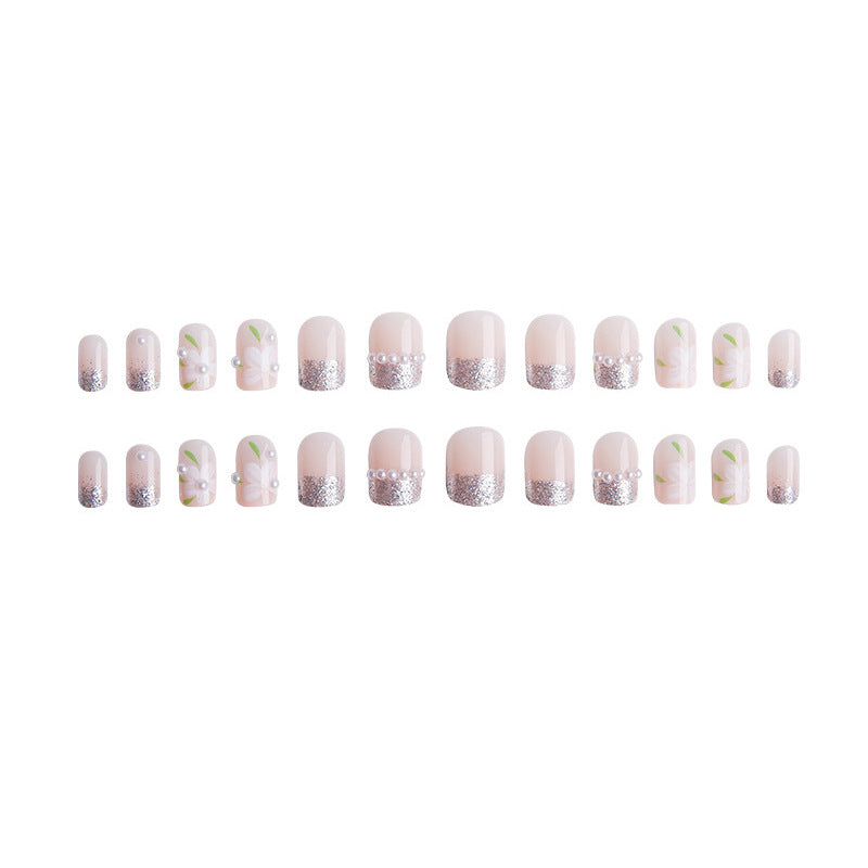 Elegant Floral Design Press-On Nails