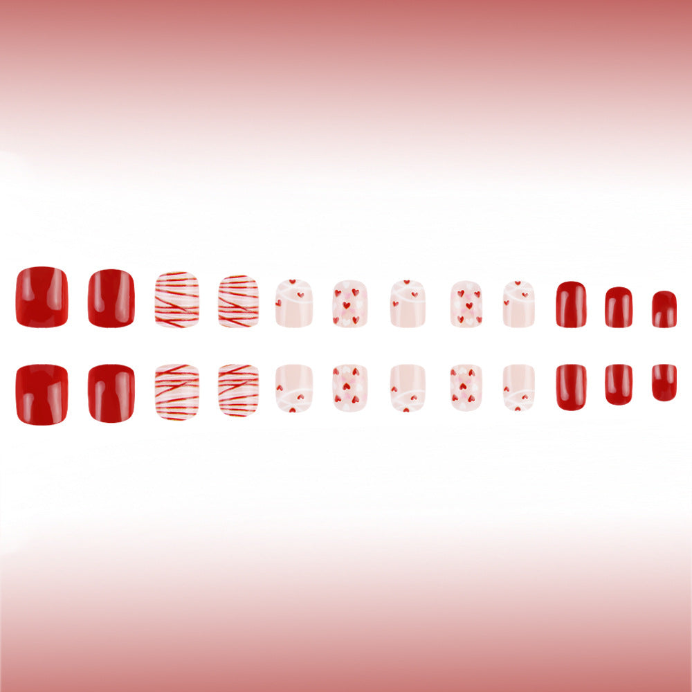 Heart-Themed Nail Art Kalsten