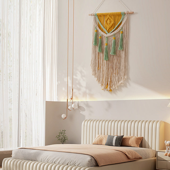 Macramé Wall Hanging Tapestry with Decorative Fringe Kalsten