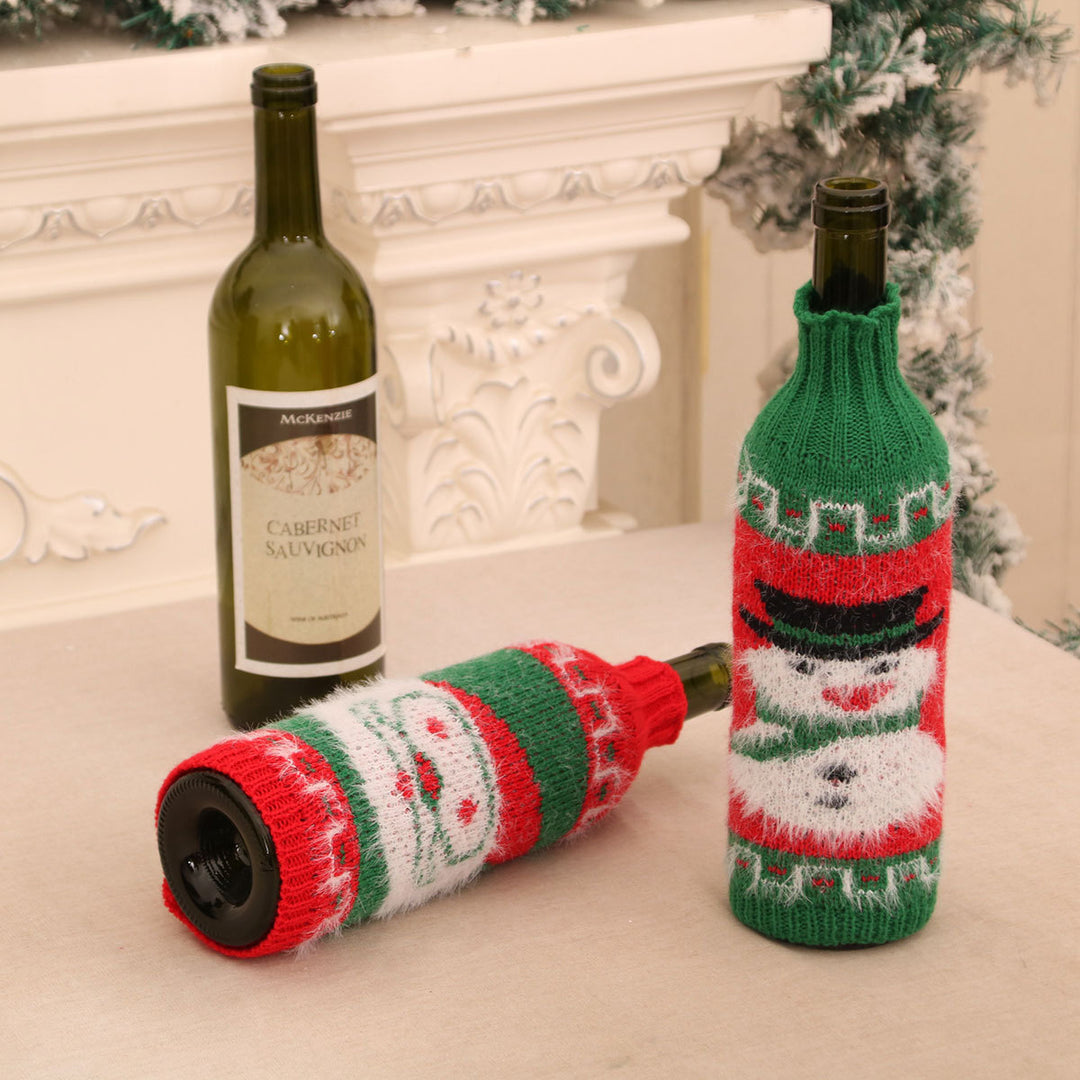 Festive Holiday Wine Bottle Cover Kalsten