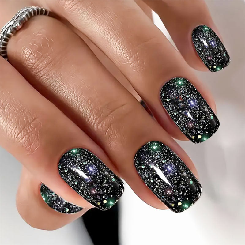 Glamorous Glittery Press-On Nails